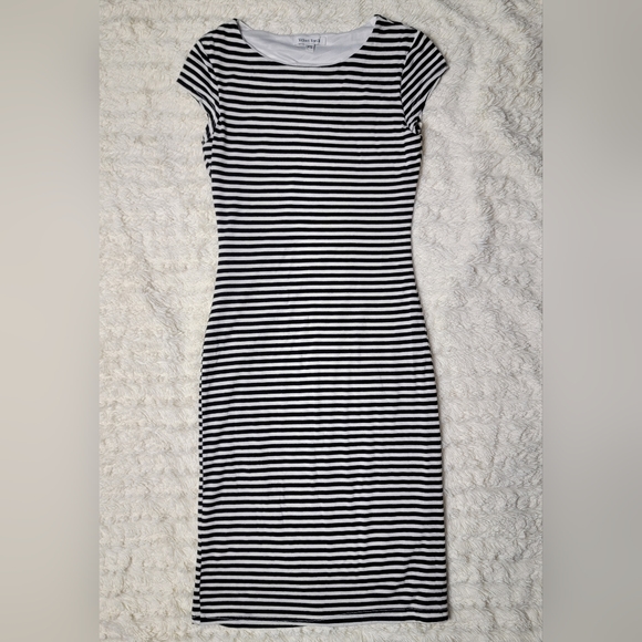 Velvet Torch midi dress size XS - Picture 1 of 3